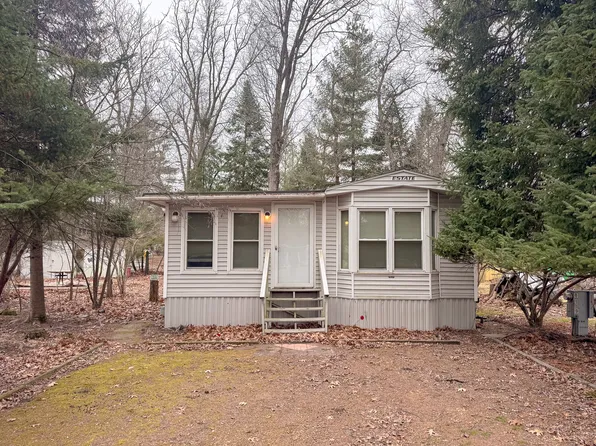 8/119 & 120 Woodhaven Dr E, Sublette, IL 61367