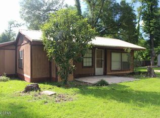 2435 Douglas Pond Rd, Marianna, FL 32446