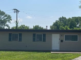 502 Saint Barbara Ln, Cahokia, IL