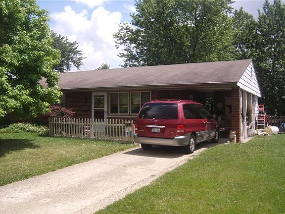 2nd image of 508 Clyde Pl