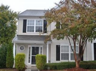 3745 Glenlea Commons Dr, Charlotte, NC 28216