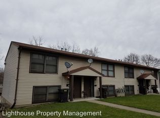 519 Cedar St NE, Grand Rapids, MI 49503