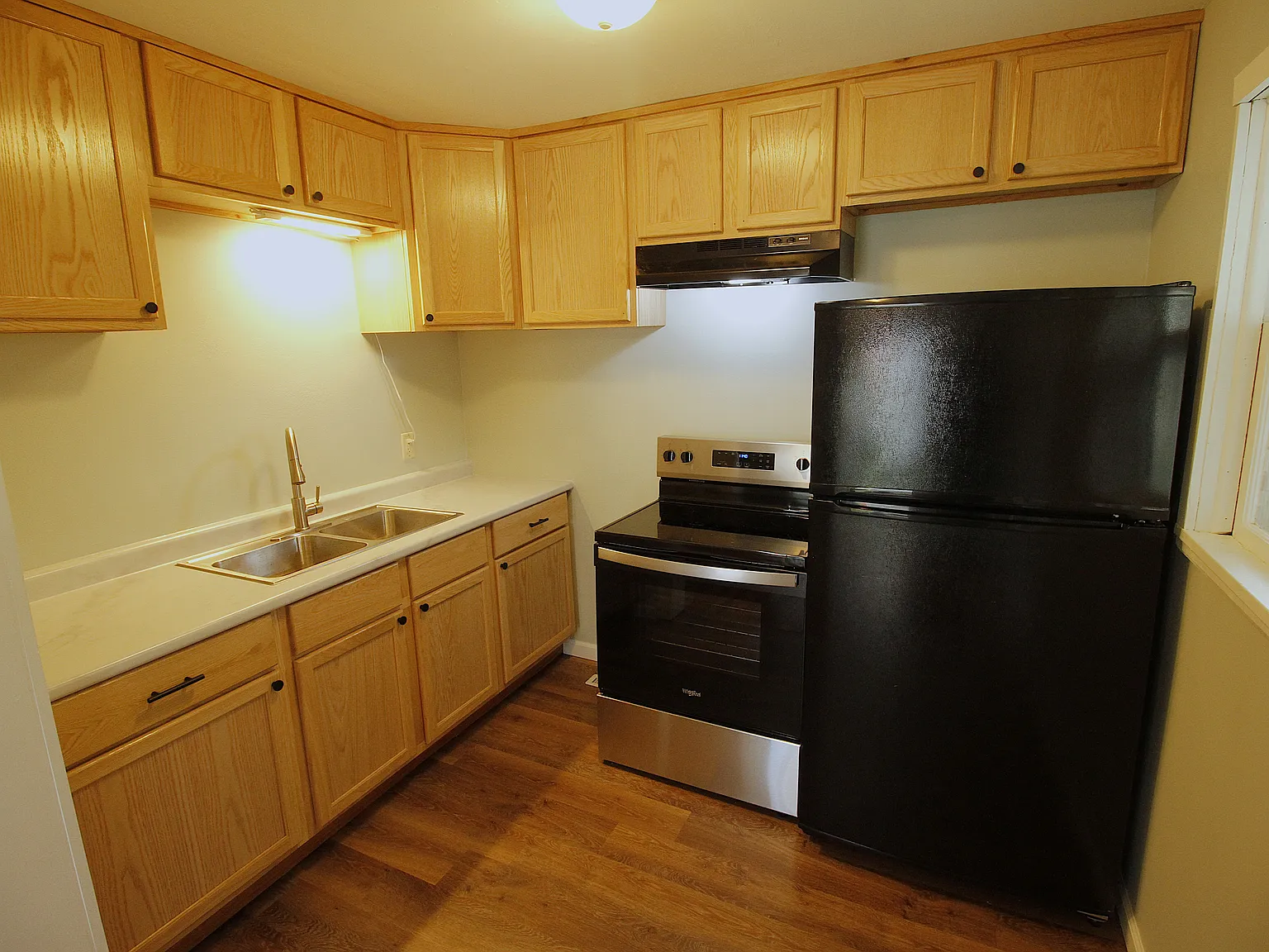 2 bed, 850 sqft, $1,175 — Photo 4