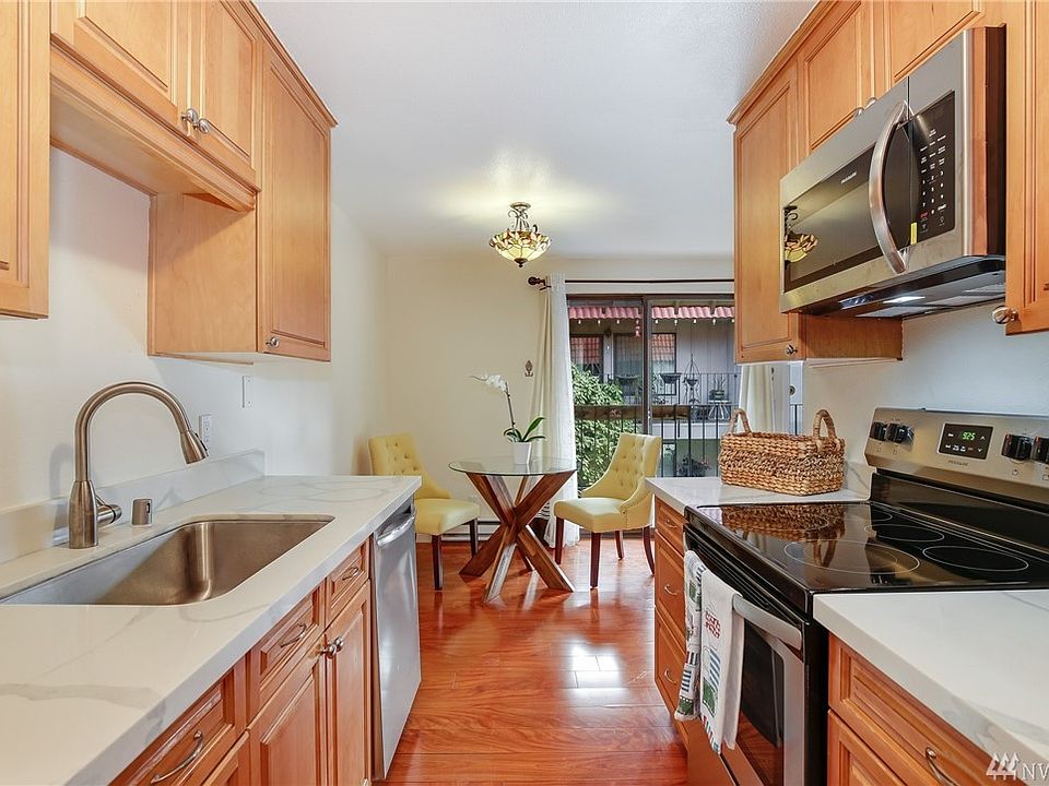 1st image of 15715 NE 18th St #F7
