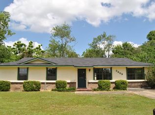 2609 Robindale Dr, Dothan, AL 36305