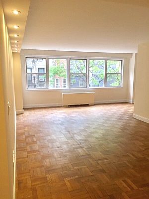 1st image of 155 E 34th St APT 5V
