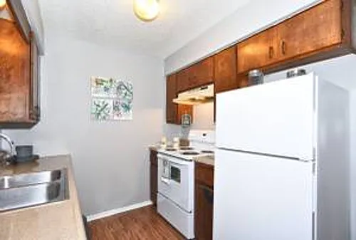 South Point Apartments Photo 1