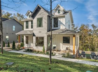 1765 Walnut Ave, Fayetteville, AR 72703