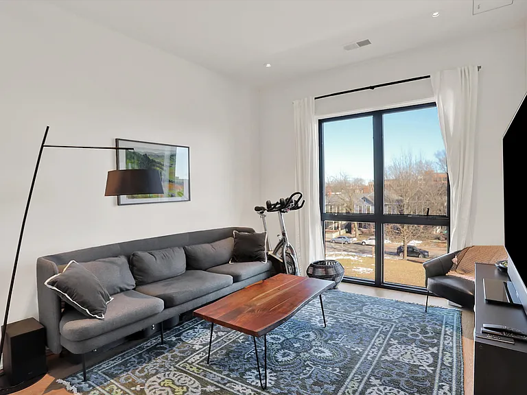 877 N East St #303 — Photo 13
