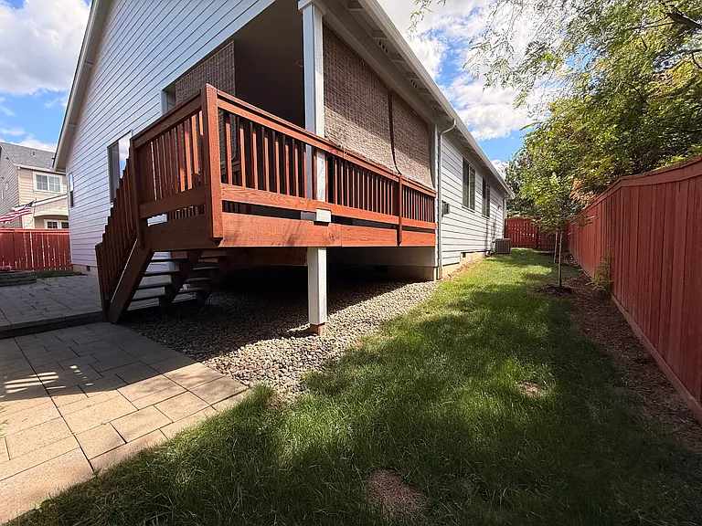 2626 NE Hawthorne Cir — Photo 21