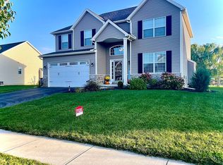 5272 Brint Crossing Blvd, Sylvania, OH 43560