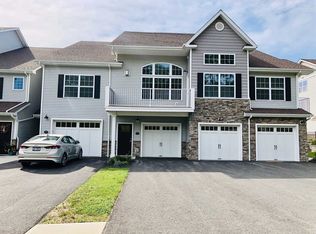 604 Sacandaga Loop, Wappingers Falls, NY 12590