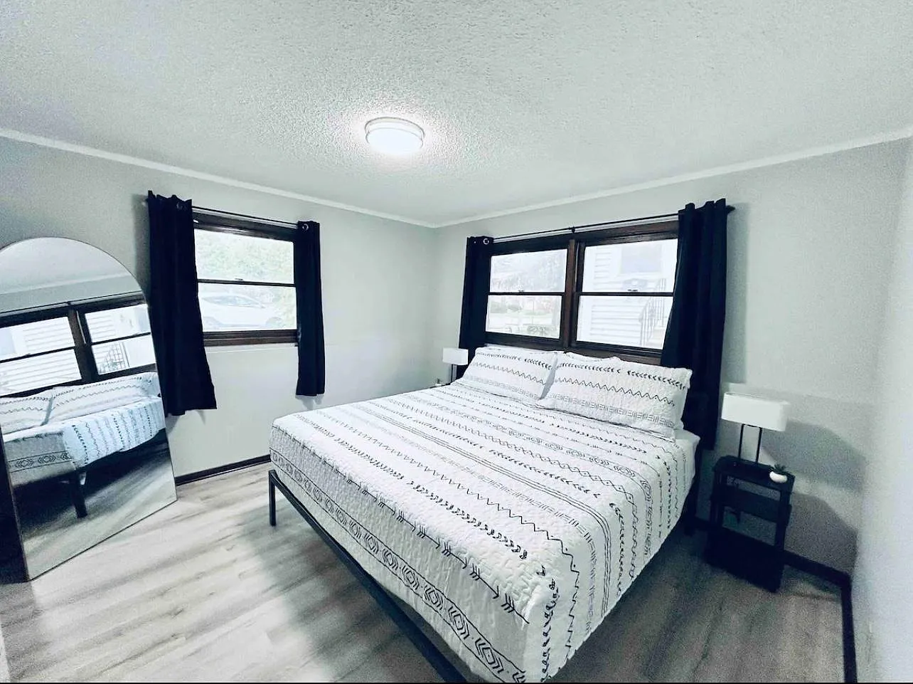 315 Bush St — Photo 3