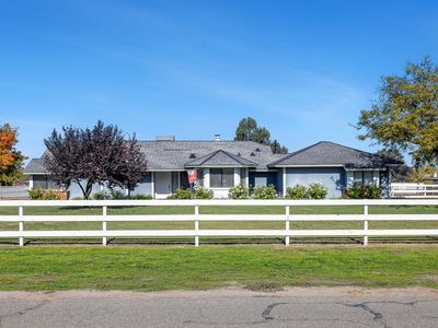 12804 E Alamos Ave, Sanger, CA, 93657
