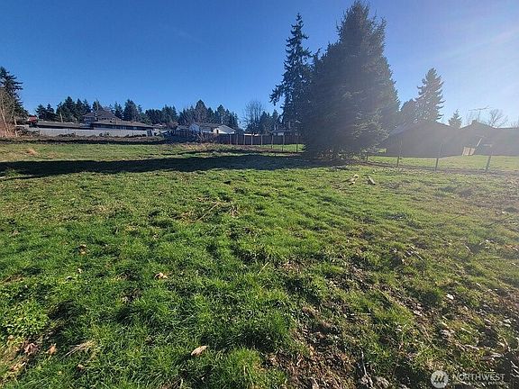 2nd image of 229 xx 100th Ave S