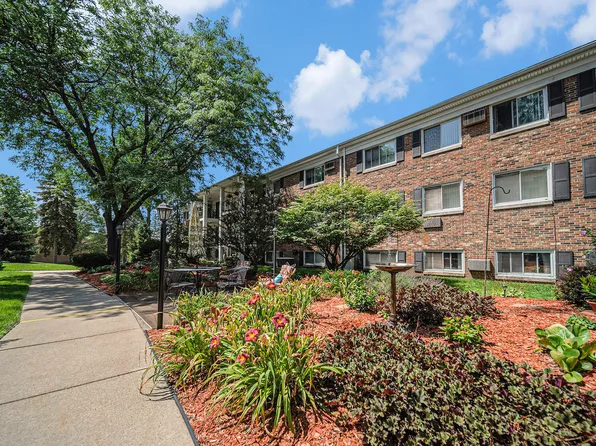 806 W Michigan Ave E #307, Jackson, MI 49202