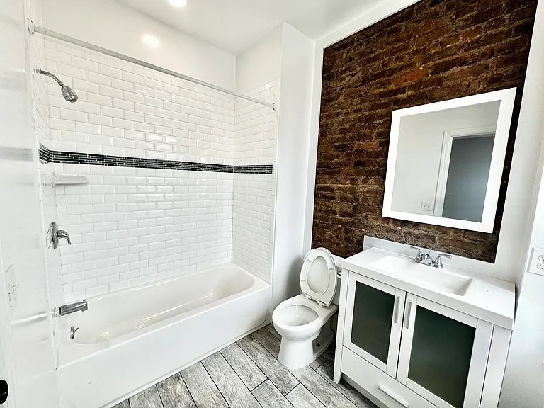 224 Niles St #2 — Photo 20