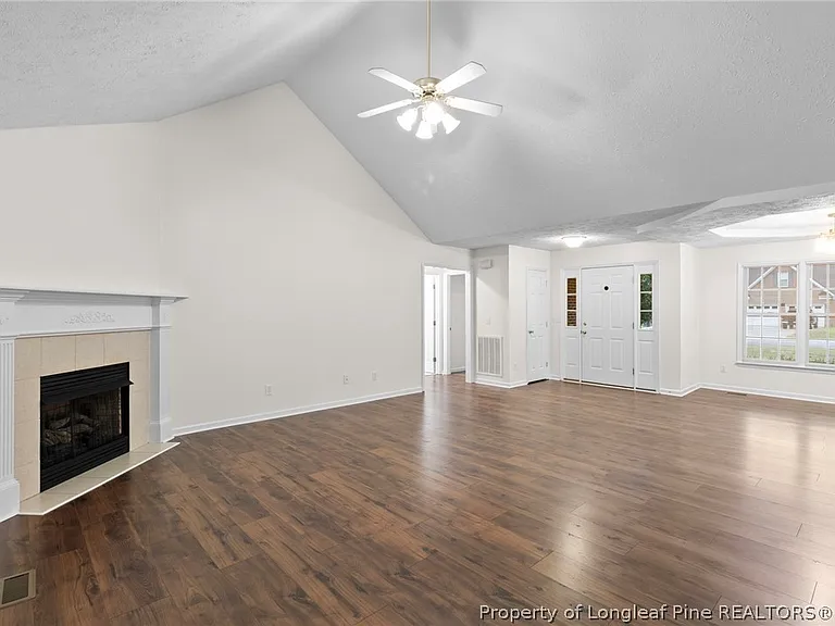 757 Stone Cross Dr — Photo 8