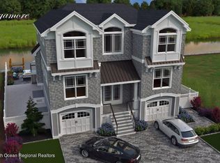 195 Lake Ave, Island Heights, NJ