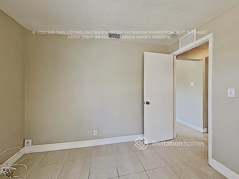 4929 SW 20th St — Photo 7