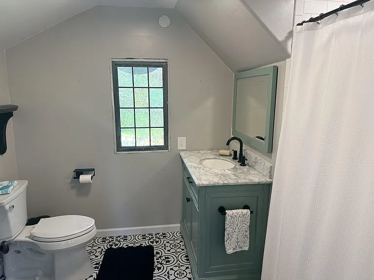 227 Crooked Hollow Rd — Photo 10