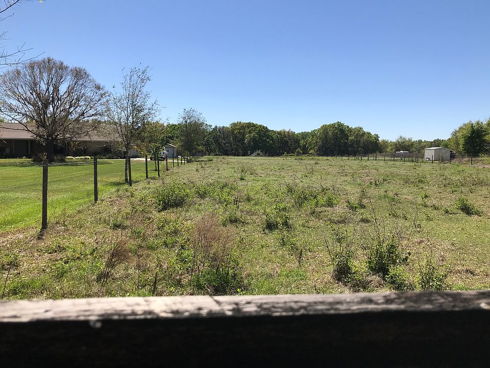 2nd image of 1843 Kazen Rd