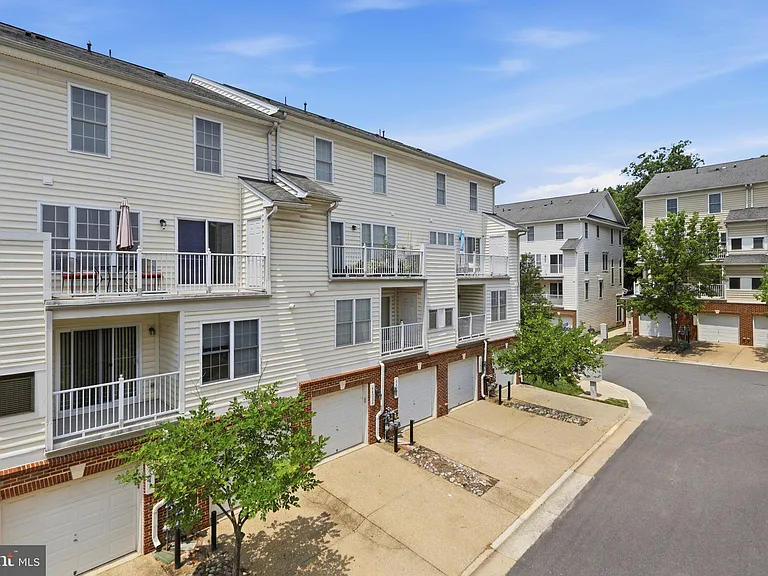 4424 Eastwick Ct #B-402B — Photo 23