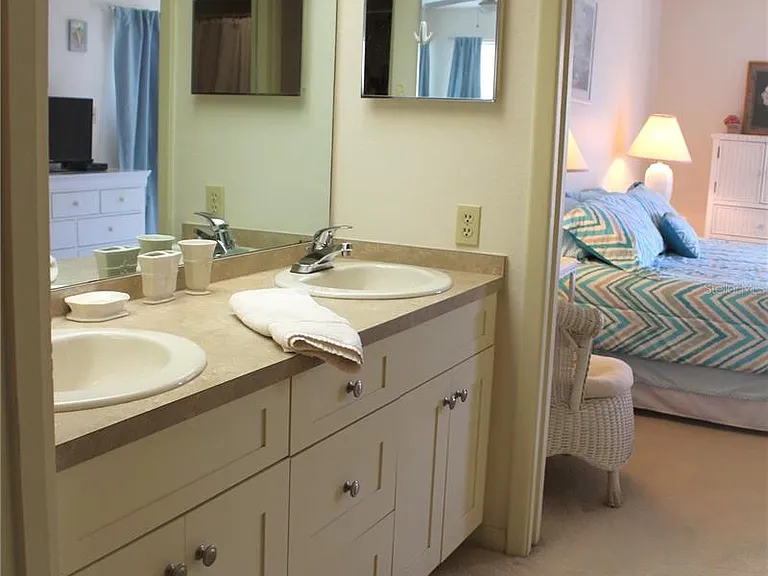 1806 Mariner Dr #214 — Photo 32