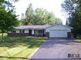 3660 Knepper Rd, Lambertville, MI 48144