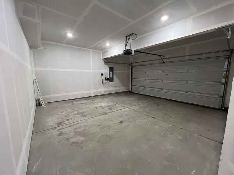 3105 Wrangler Dr — Photo 29