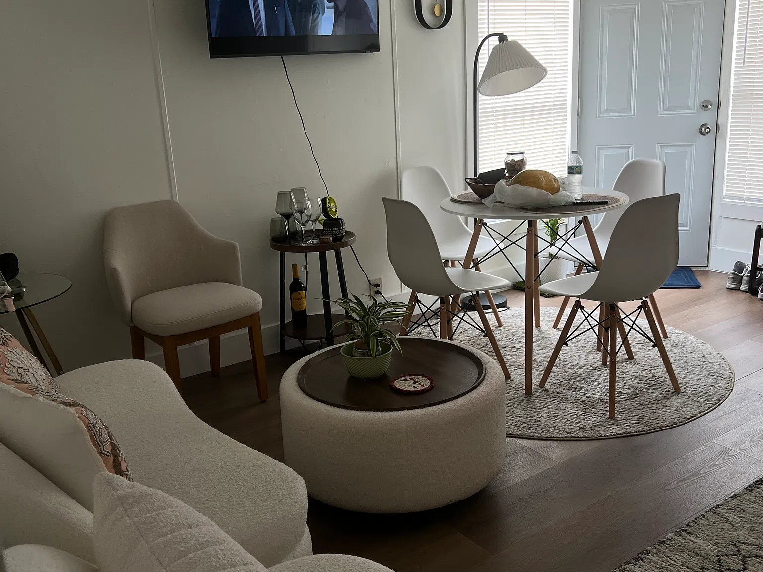 1 bed, 650 sqft, $1,250 — Photo 3