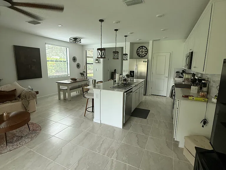 1622 Lake Jessup Cir — Photo 15