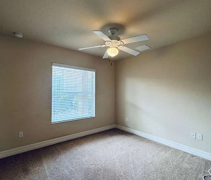 10480 Carolina Willow Dr — Photo 32