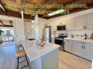 3824 Harding Ave #UP, Honolulu, HI 96816