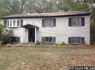 162 Brooklyn Ave, Huntington, NY 11743