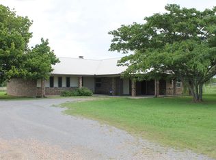 2536 W Hall Rd, Stuart, OK 74570