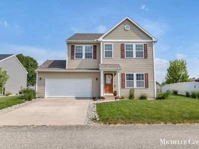 11617 Koala Bear Dr SE, Alto, MI, 49302