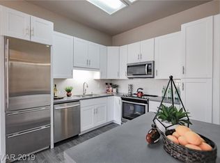 9317 Fresh Spring Dr, Las Vegas, NV 89134