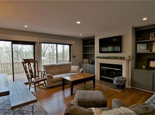 1657 Riverside Dr, Lexington, NC 27292