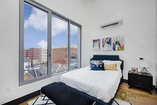 Rented by City View Living | media 70