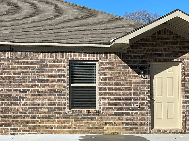 16-18 Mary Rose Dr #20A — Photo 5