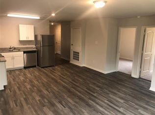 2008 3rd St, Hempstead, TX 77445