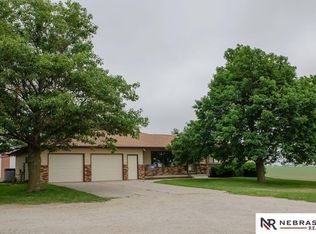 11806 Fairview Rd, Springfield, NE 68059