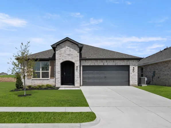 123 Toftrees Dr, Cleburne, TX 76031