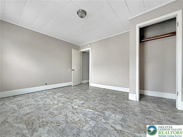 123B Jamestown St — Photo 14