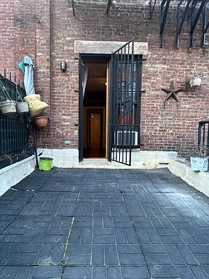 Rented by Compass | media 4