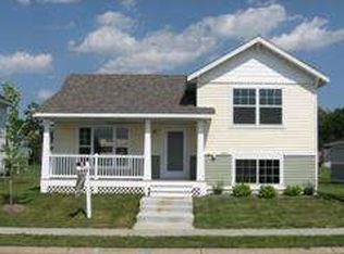 1492 Elm St S, Cambridge, MN 55008