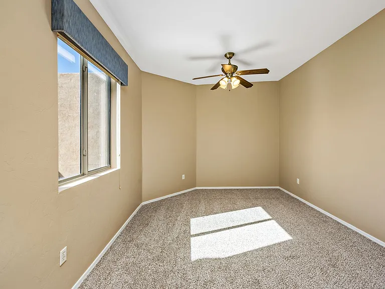 953 W Calle Carasol — Photo 26