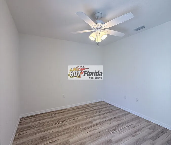 2320 W Wellston Rd — Photo 27