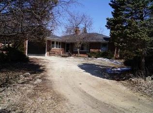 4000 Lee Ave, Downers Grove, IL 60515